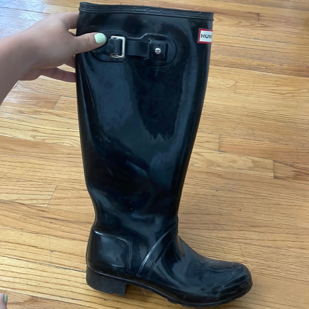 Tall black Hunter rain boots size 8